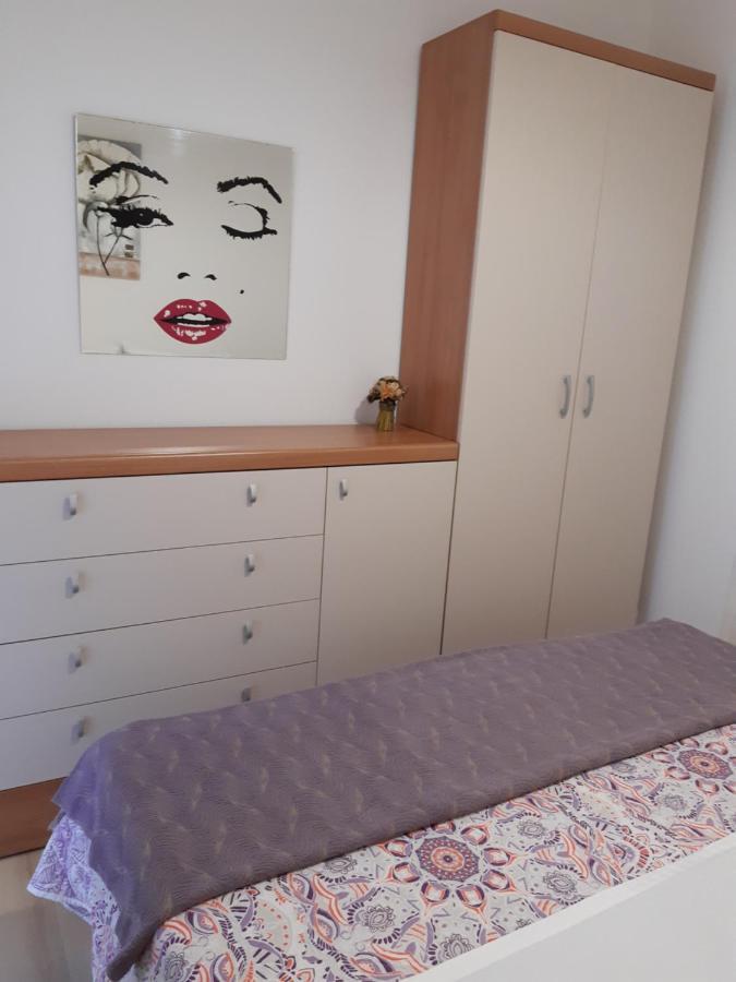 Apartments Zerjav مالي لوشينغْ المظهر الخارجي الصورة